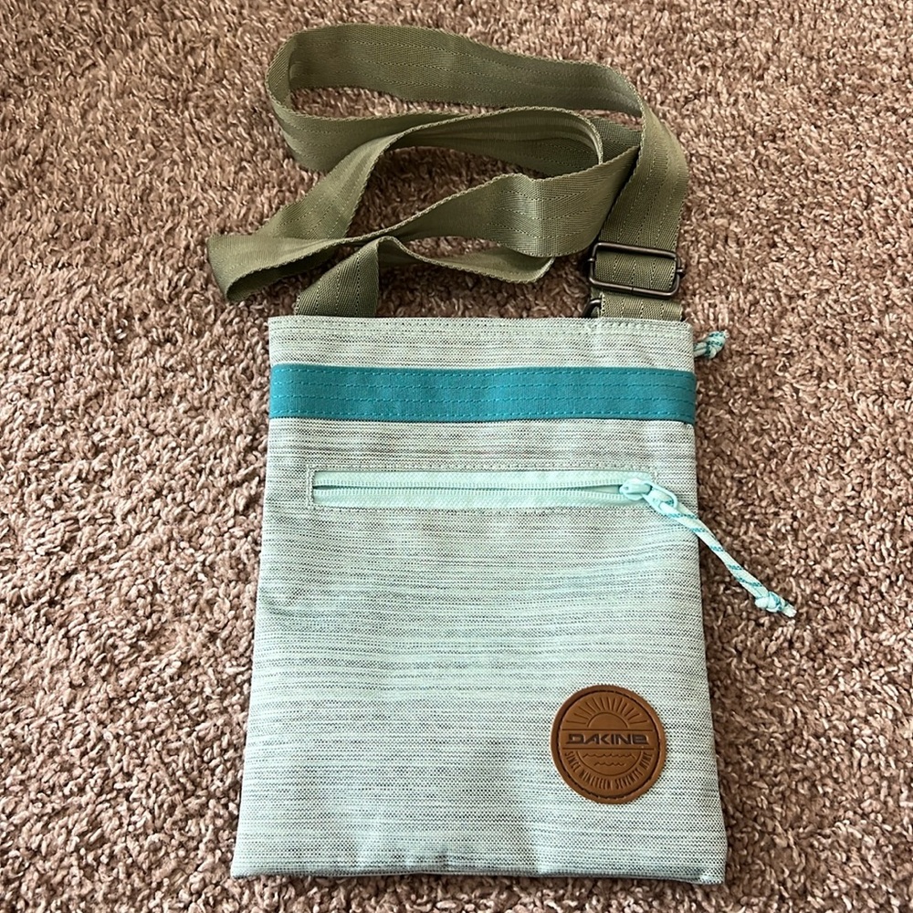 Dakine Blue/Green Crossbody Bag